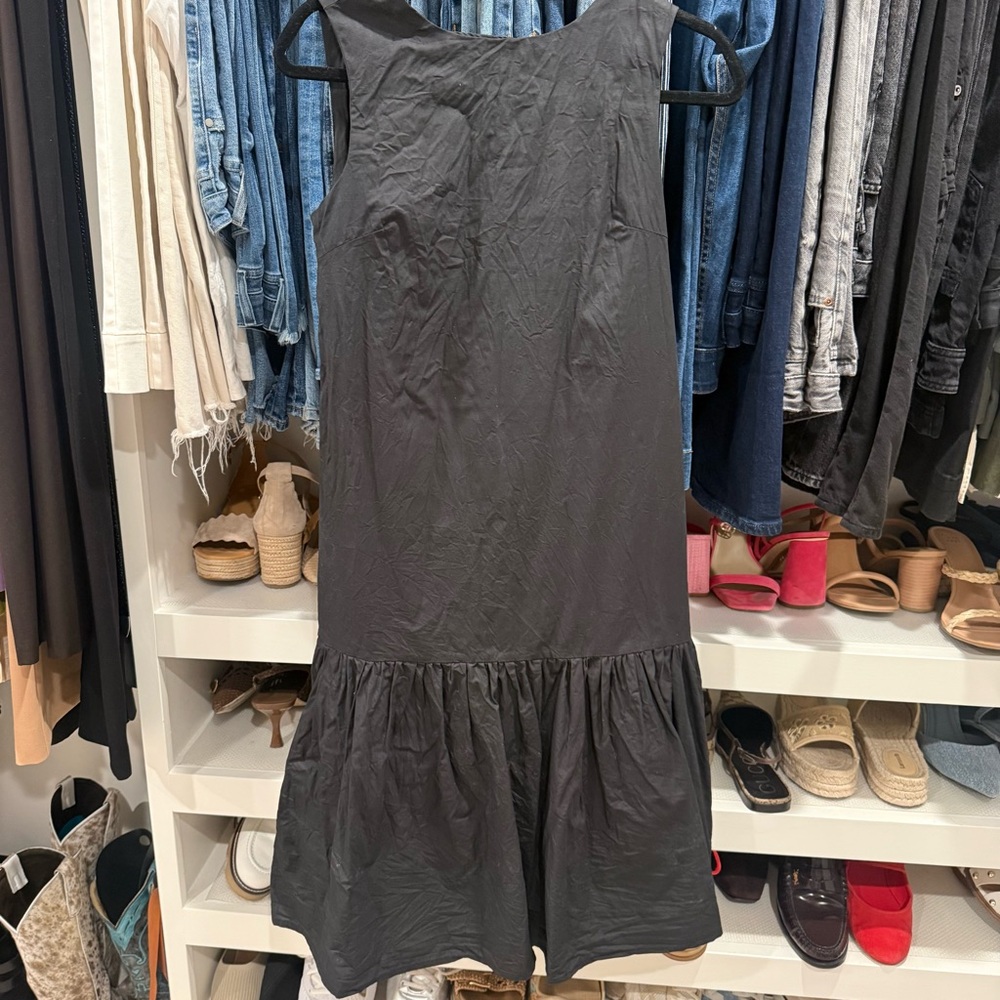 Black Sleeveless Dress with Back Detail